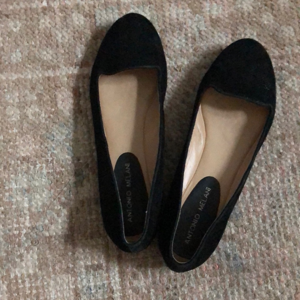 Antonio Melani Flats